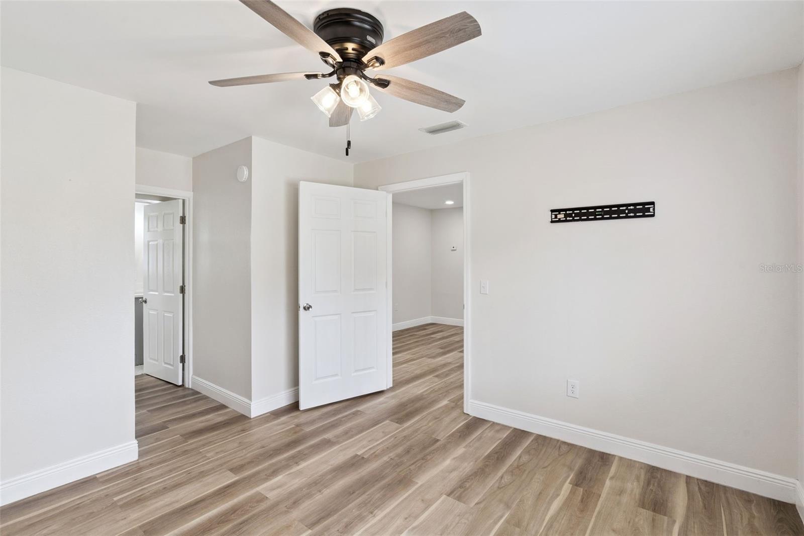 210 E PALM ST, DAVENPORT, FL, 33837