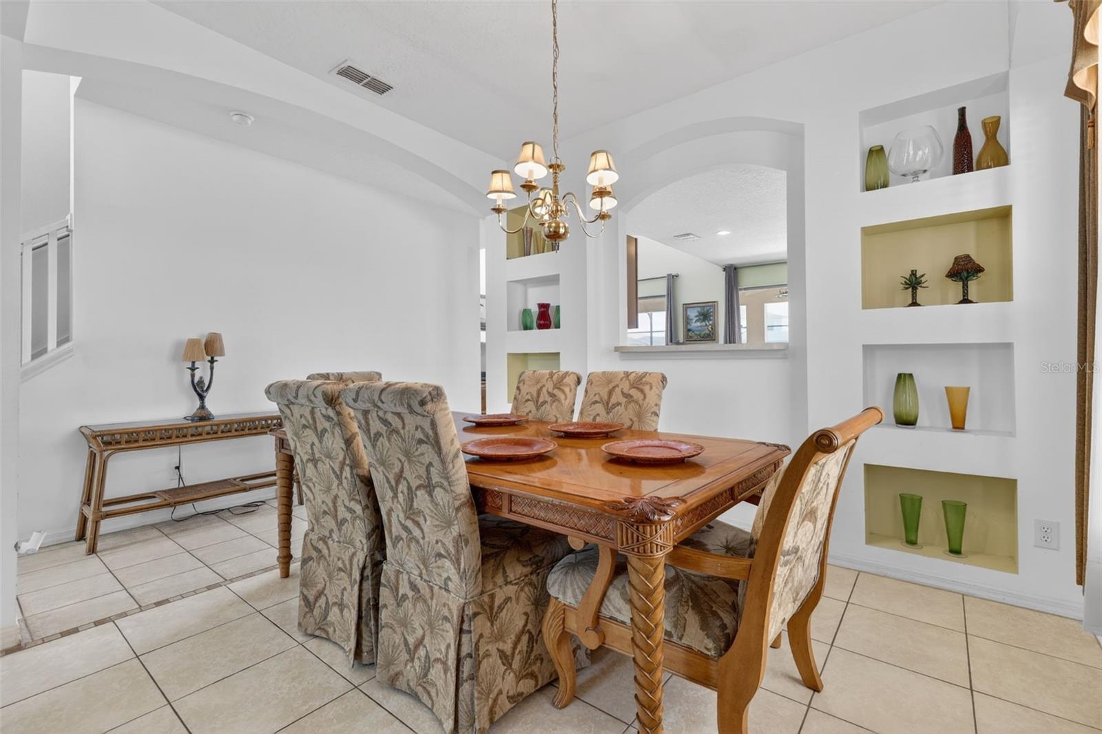 630 SOLANA CIR, DAVENPORT, FL, 33837