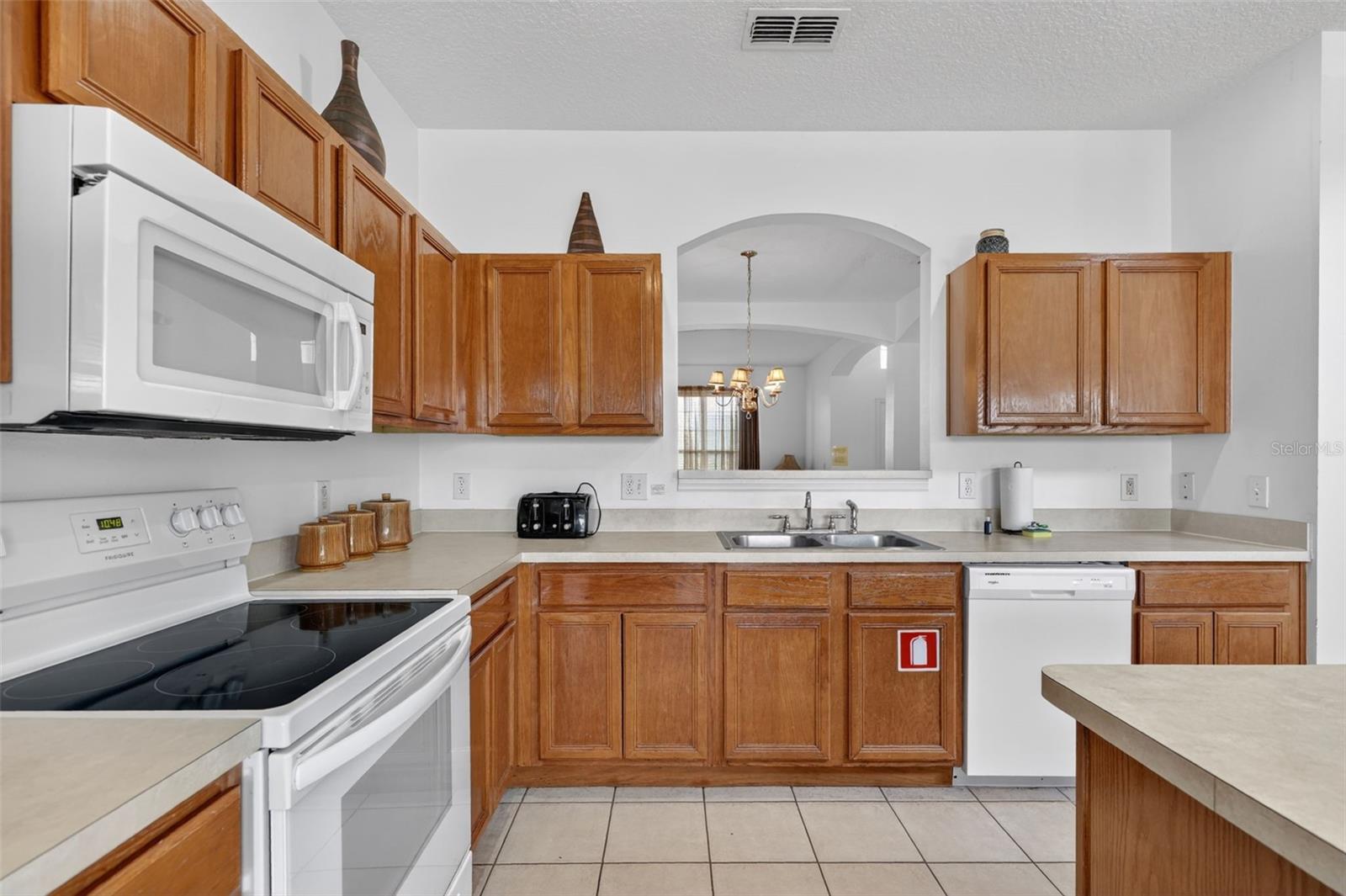 630 SOLANA CIR, DAVENPORT, FL, 33837