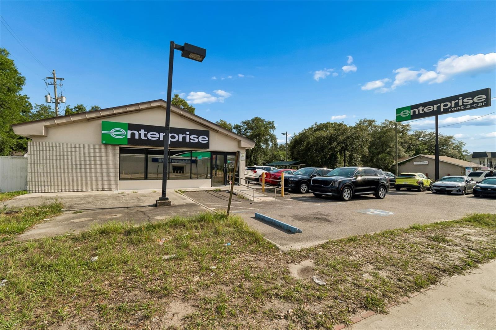 4901 E BUSCH BLVD, TAMPA, FL, 33617