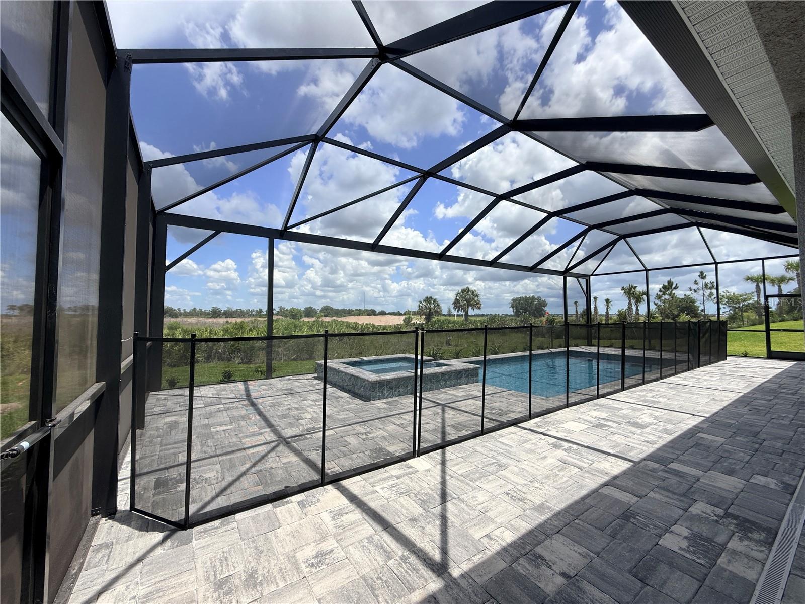5031 GOLDEN SHORE CT, LAKEWOOD RANCH, FL, 34211