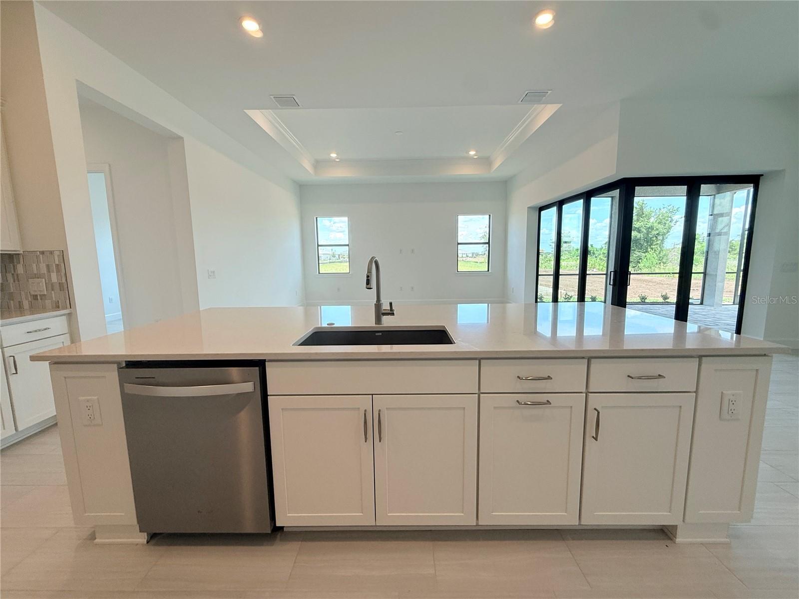 5031 GOLDEN SHORE CT, LAKEWOOD RANCH, FL, 34211