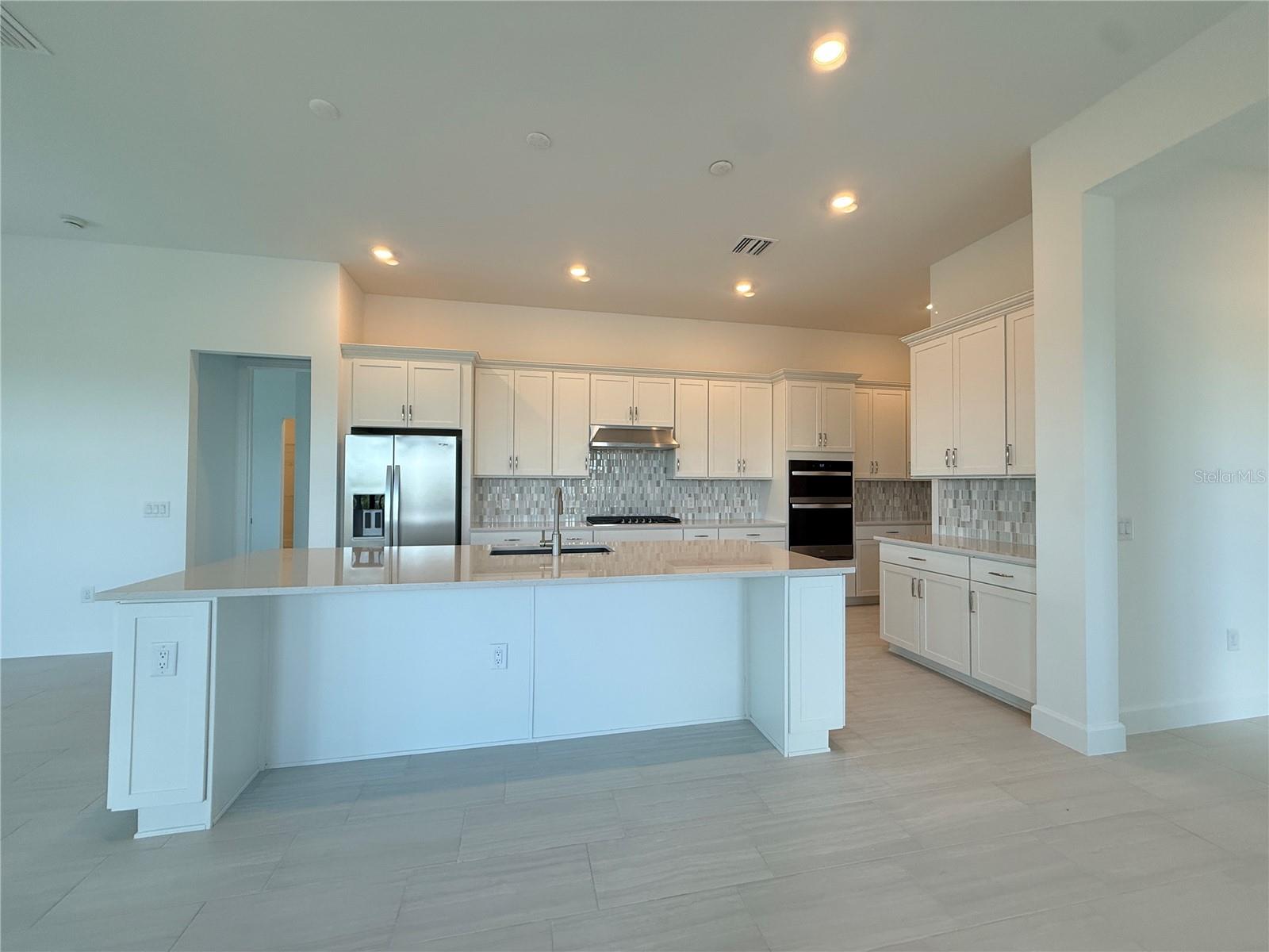 5031 GOLDEN SHORE CT, LAKEWOOD RANCH, FL, 34211