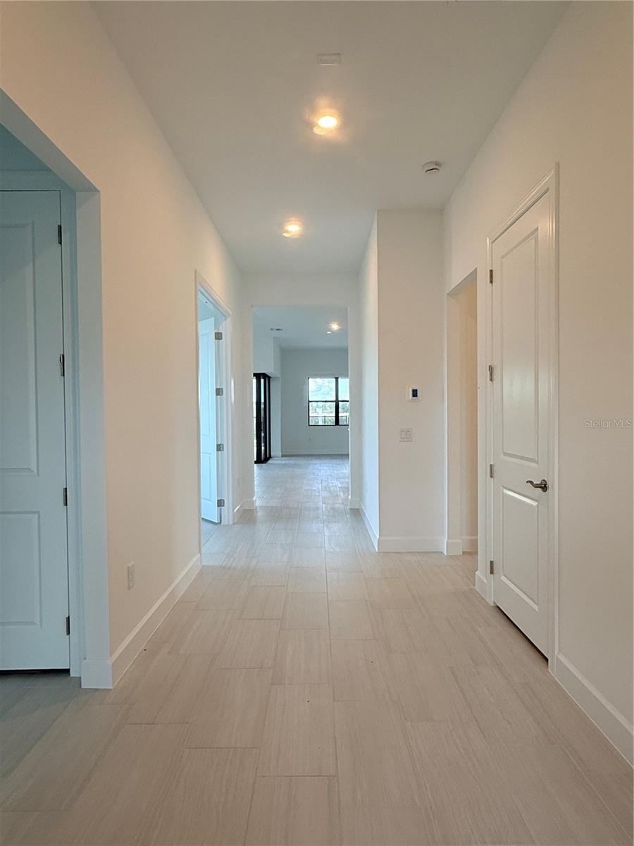 5031 GOLDEN SHORE CT, LAKEWOOD RANCH, FL, 34211