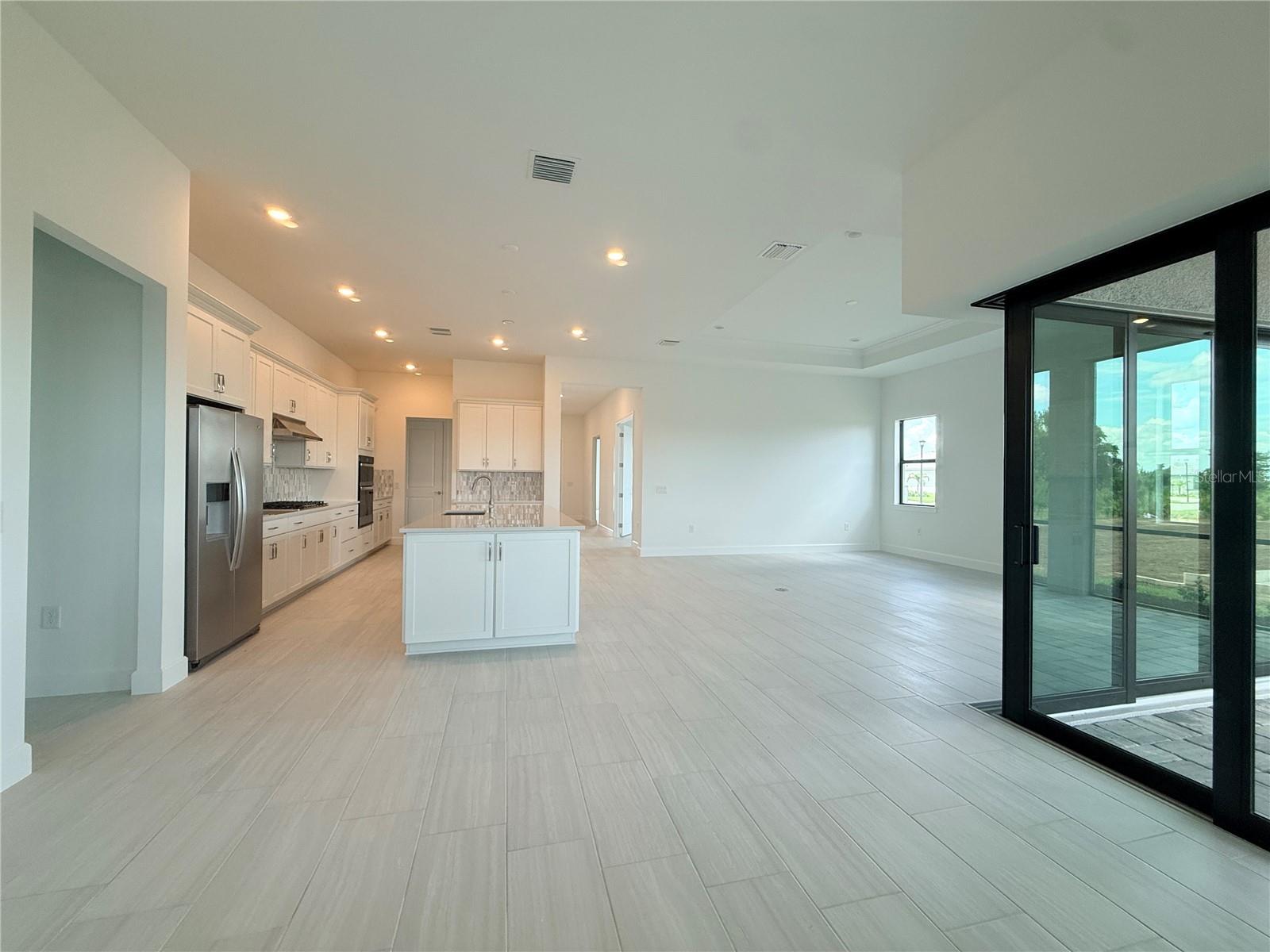 5031 GOLDEN SHORE CT, LAKEWOOD RANCH, FL, 34211
