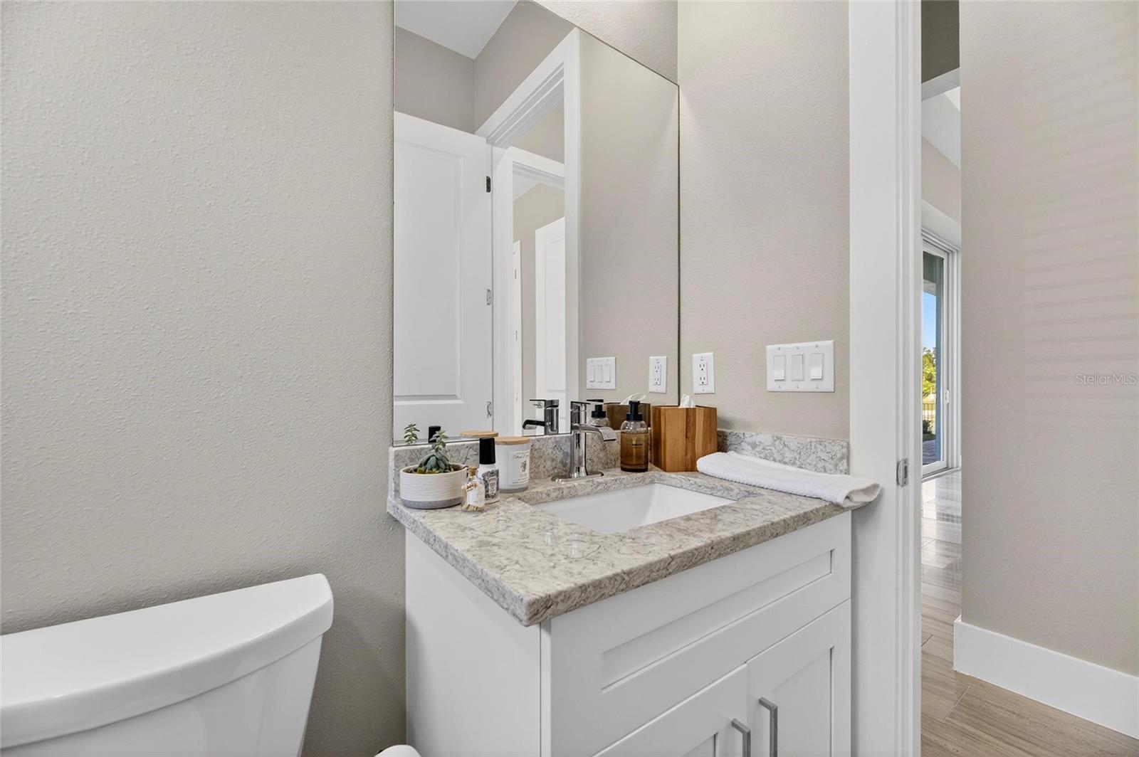 638 MANNS HARBOR DR, APOLLO BEACH, FL, 33572