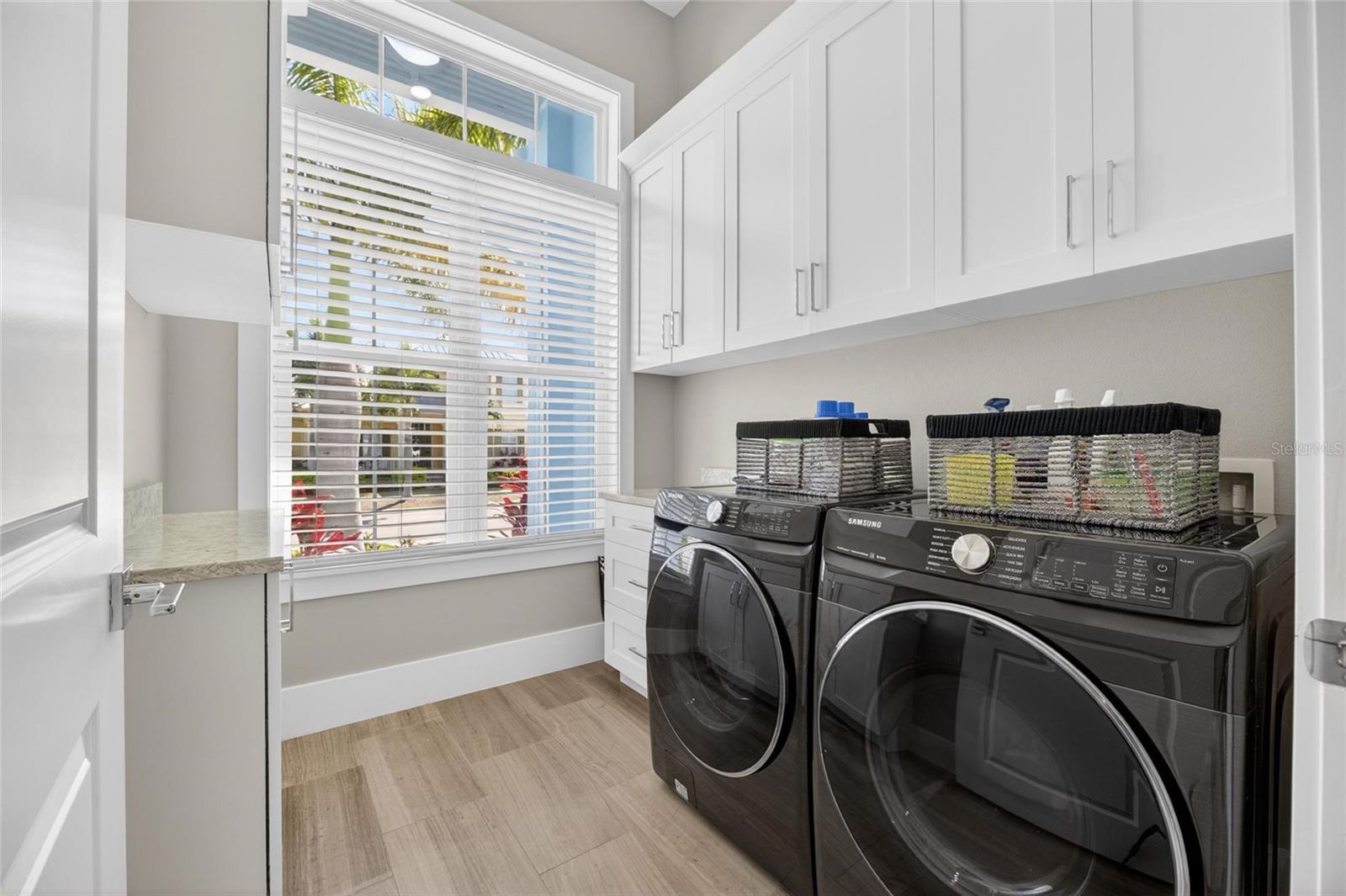 638 MANNS HARBOR DR, APOLLO BEACH, FL, 33572