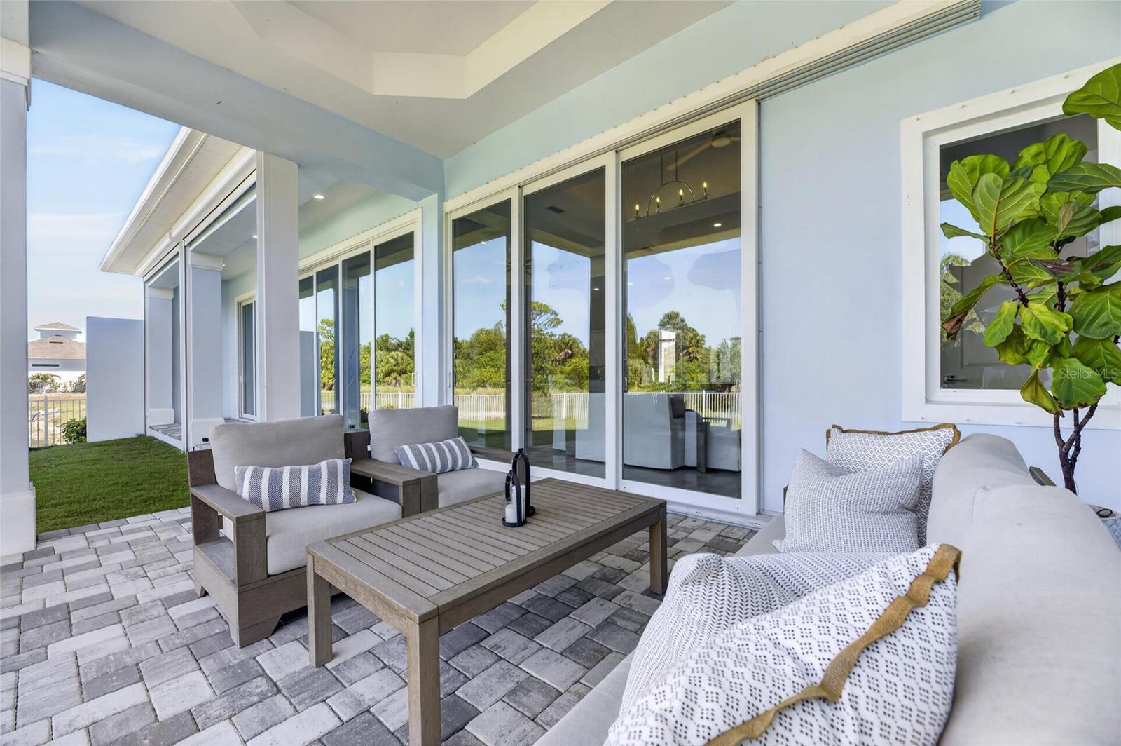 638 MANNS HARBOR DR, APOLLO BEACH, FL, 33572