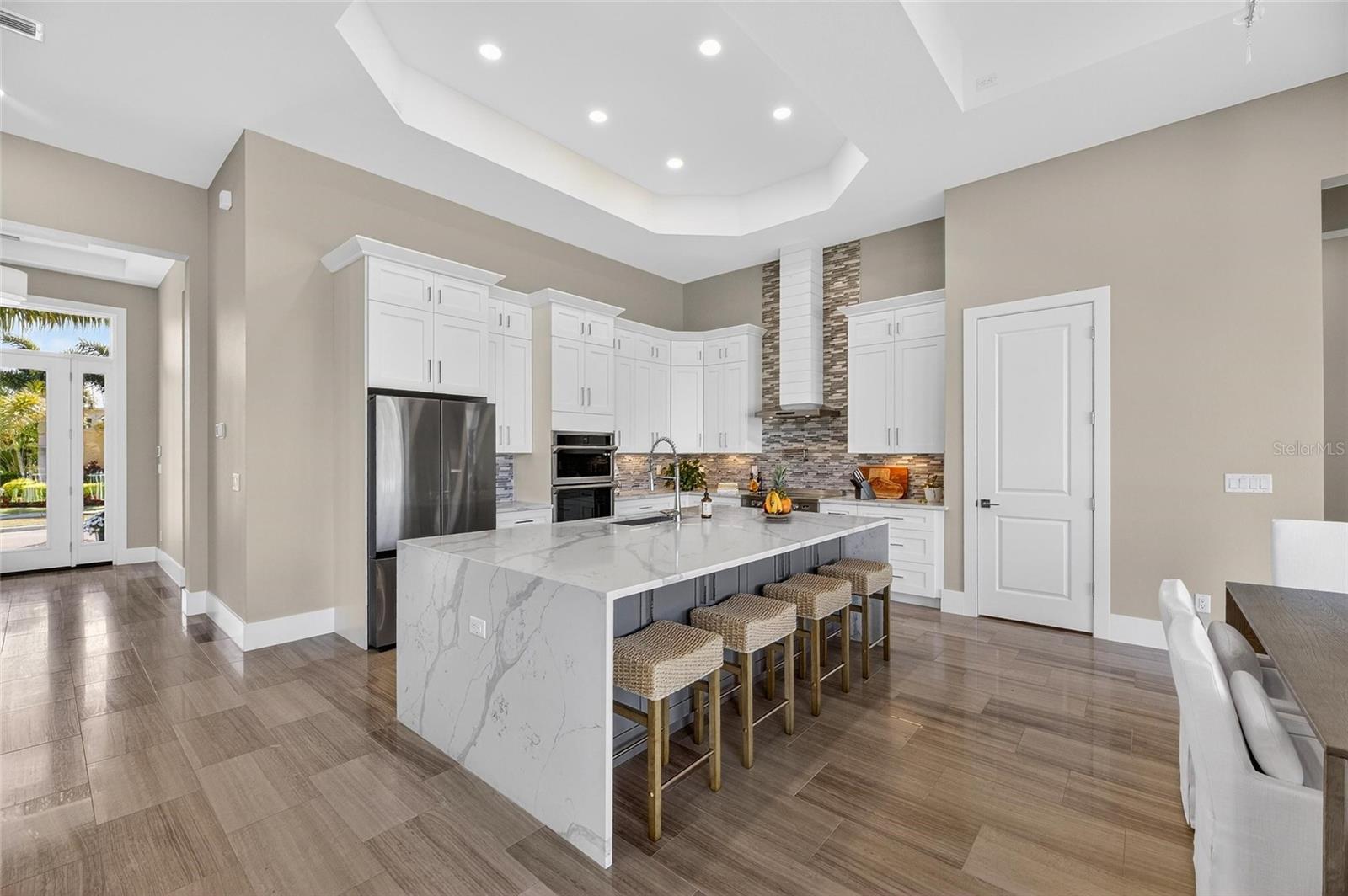638 MANNS HARBOR DR, APOLLO BEACH, FL, 33572