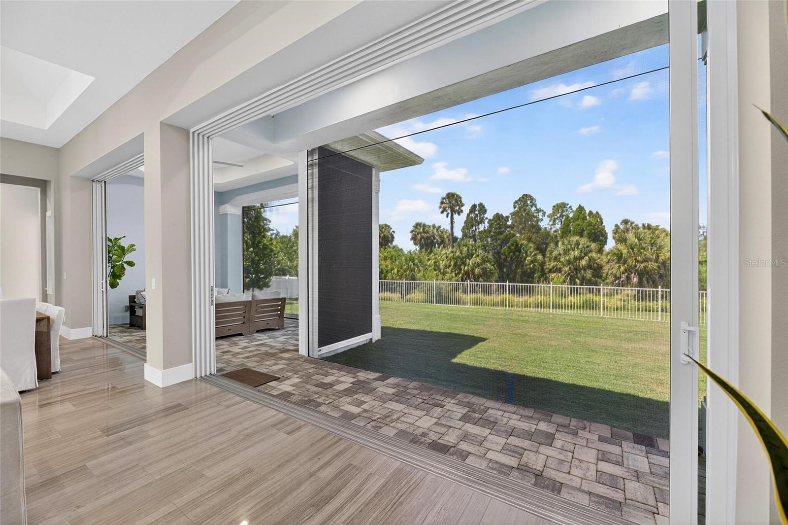 638 MANNS HARBOR DR, APOLLO BEACH, FL, 33572