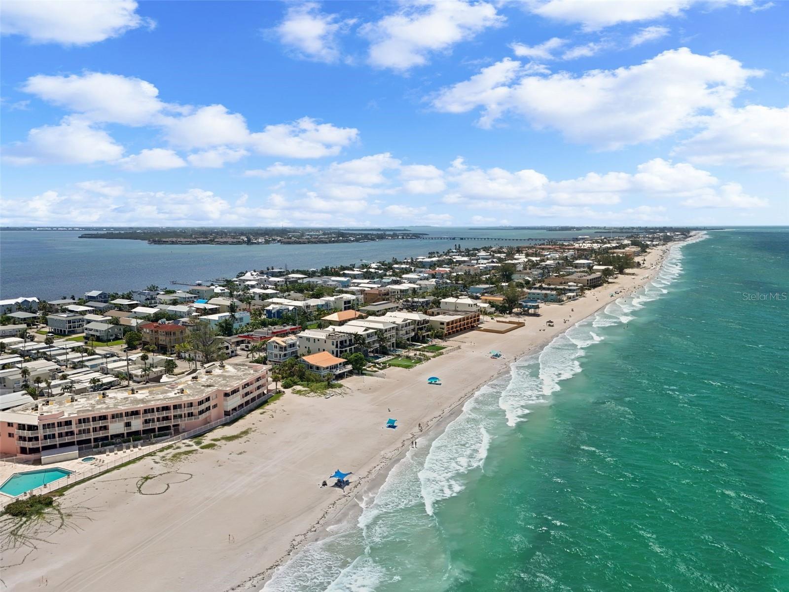 2517 AVENUE C, BRADENTON BEACH, FL, 34217