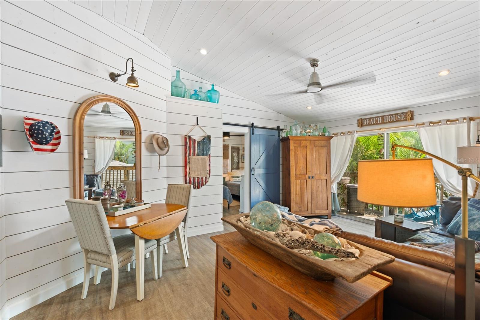 2517 AVENUE C, BRADENTON BEACH, FL, 34217