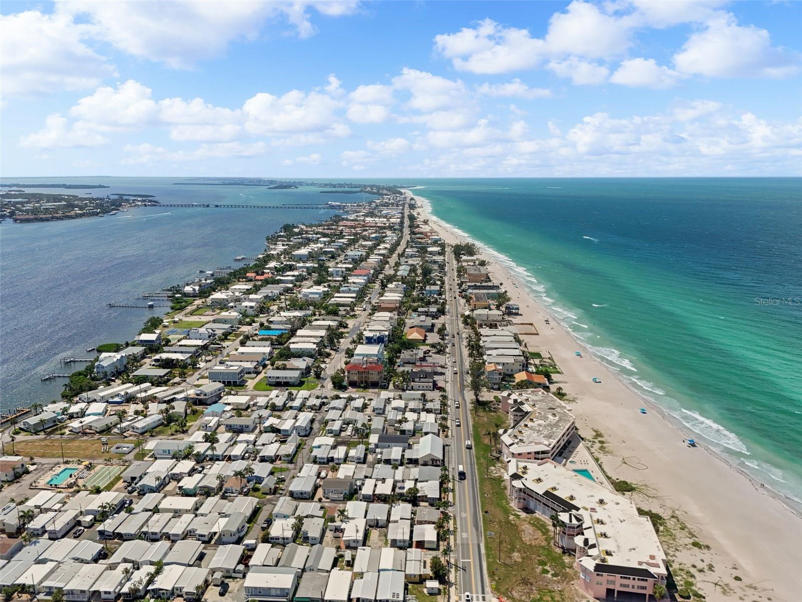 2517 AVENUE C, BRADENTON BEACH, FL, 34217