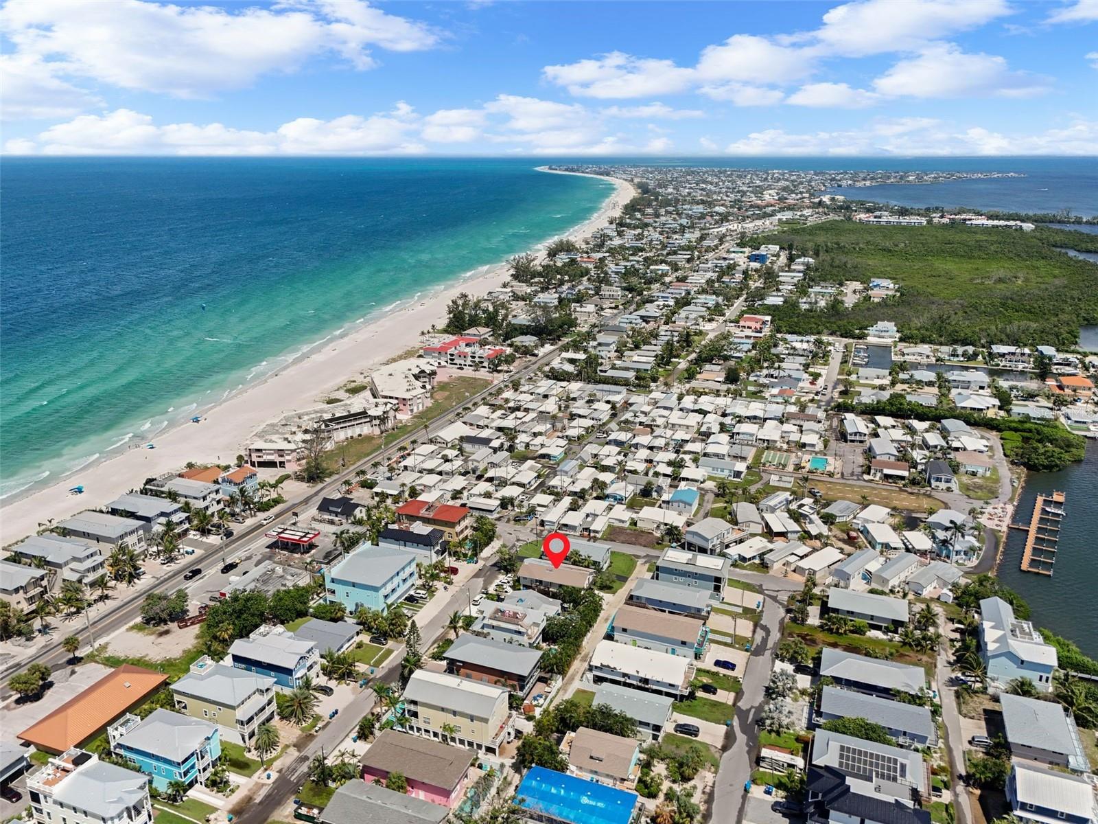 2517 AVENUE C, BRADENTON BEACH, FL, 34217