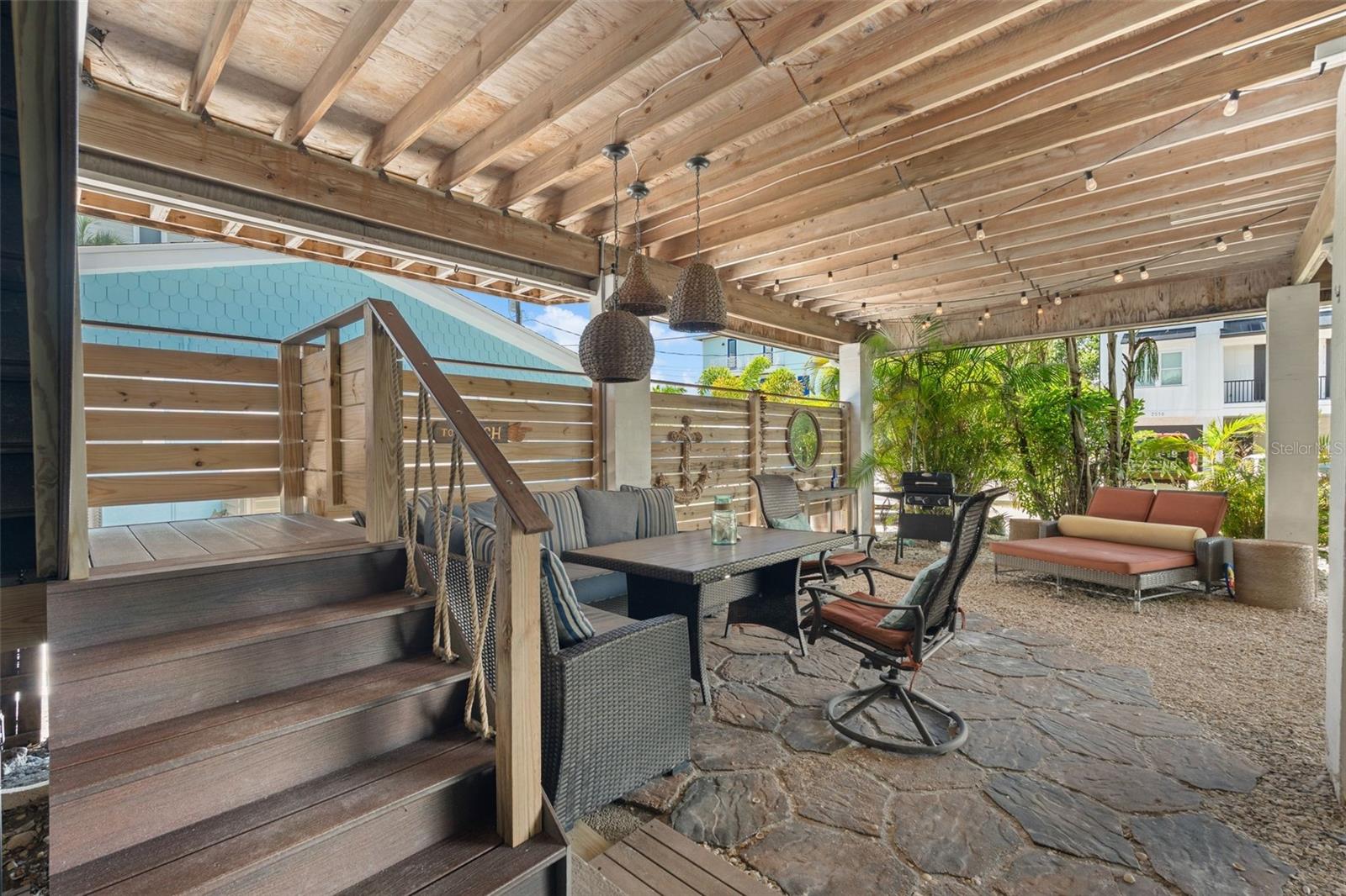 2517 AVENUE C, BRADENTON BEACH, FL, 34217