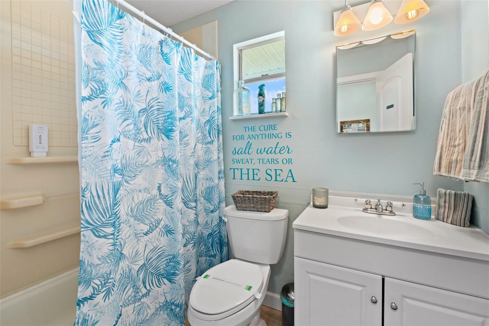 2517 AVENUE C, BRADENTON BEACH, FL, 34217