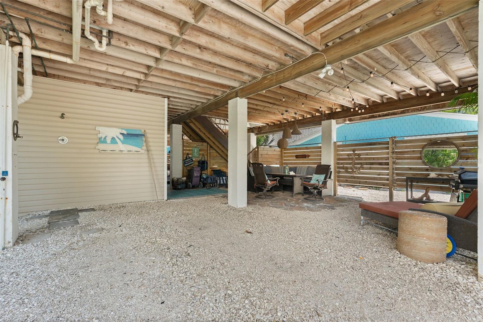 2517 AVENUE C, BRADENTON BEACH, FL, 34217