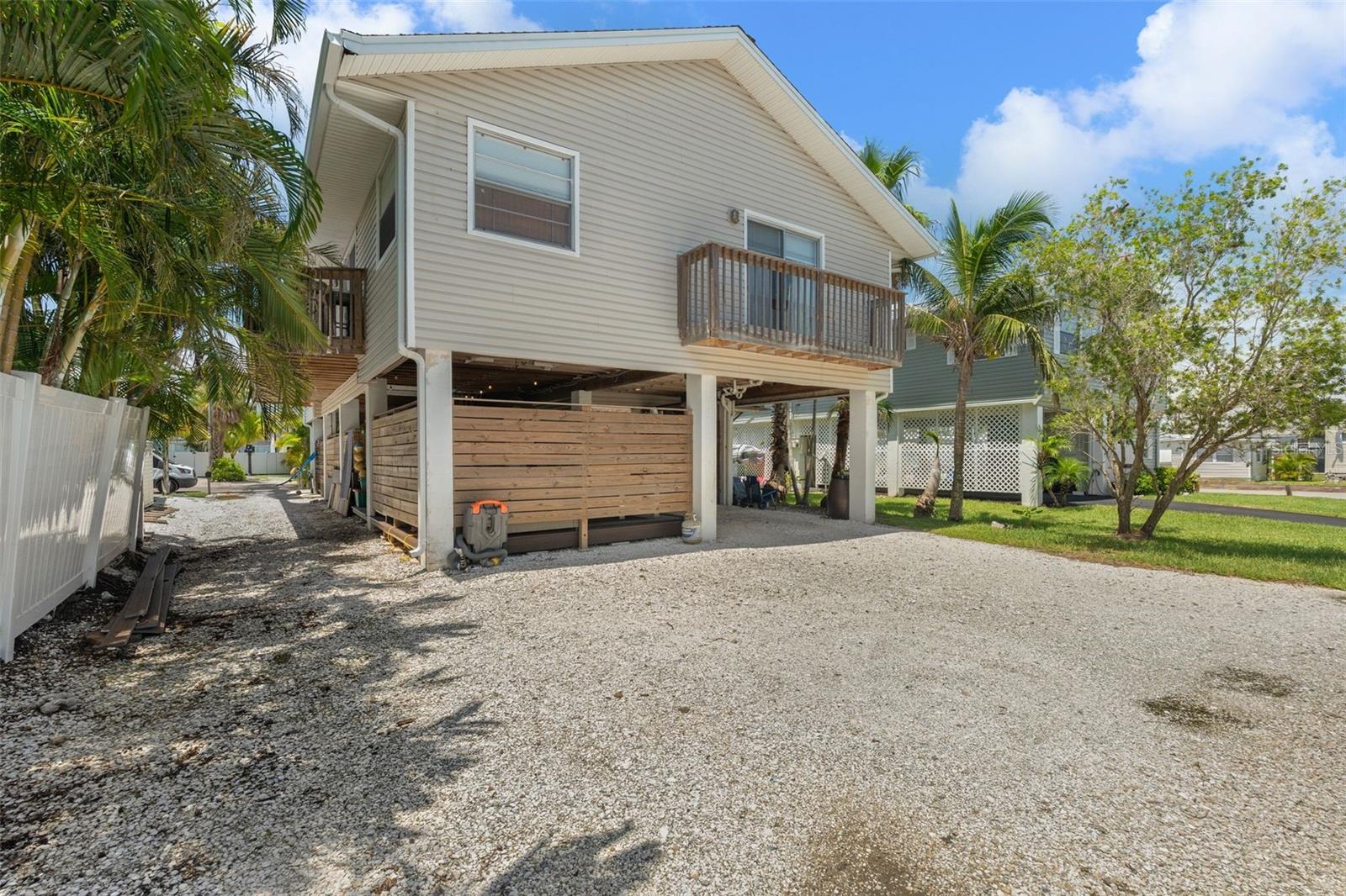 2517 AVENUE C, BRADENTON BEACH, FL, 34217