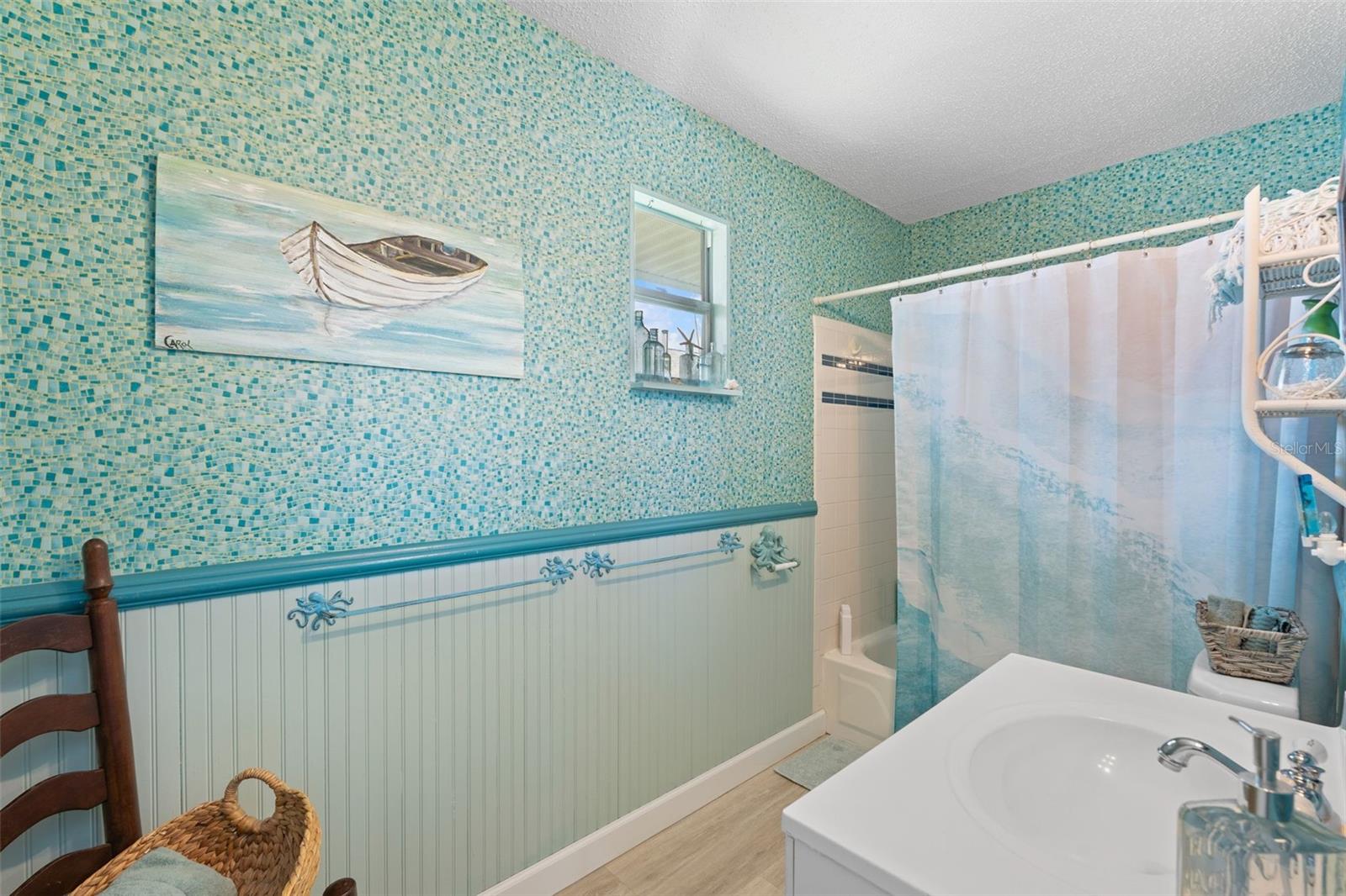 2517 AVENUE C, BRADENTON BEACH, FL, 34217