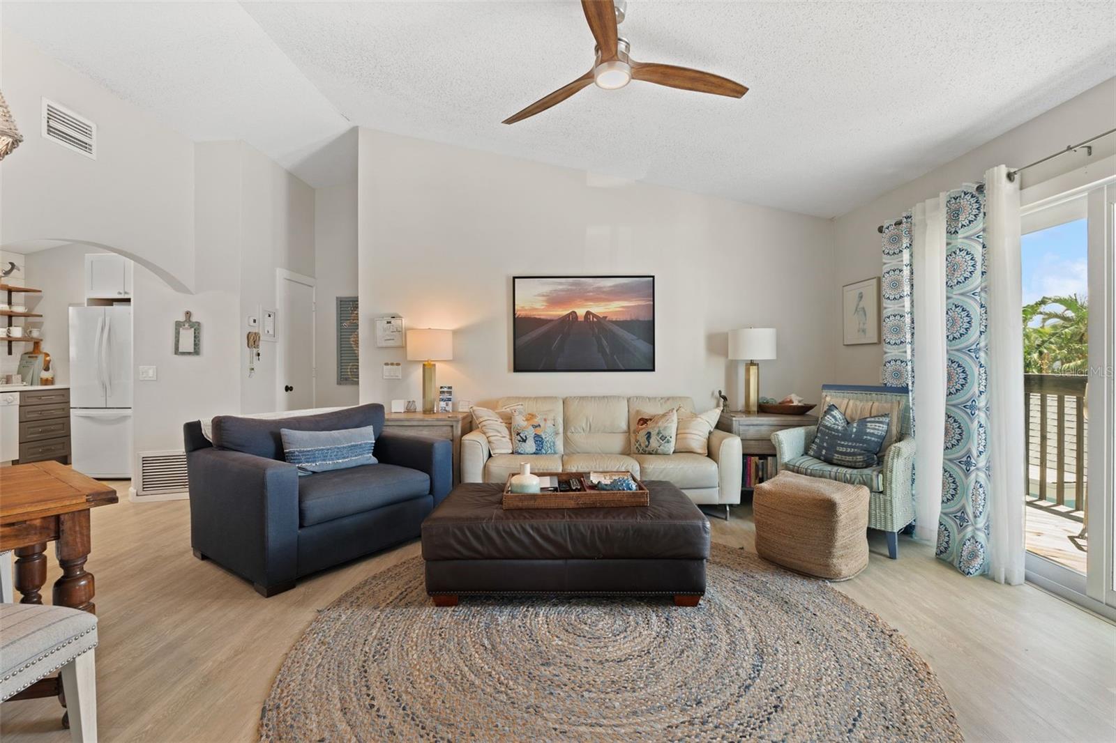 2517 AVENUE C, BRADENTON BEACH, FL, 34217