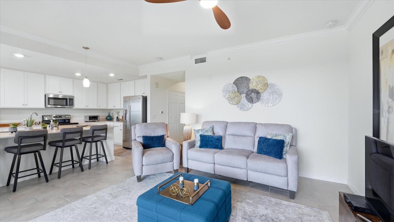 17810 GAWTHROP DR #203, LAKEWOOD RANCH, FL, 34211