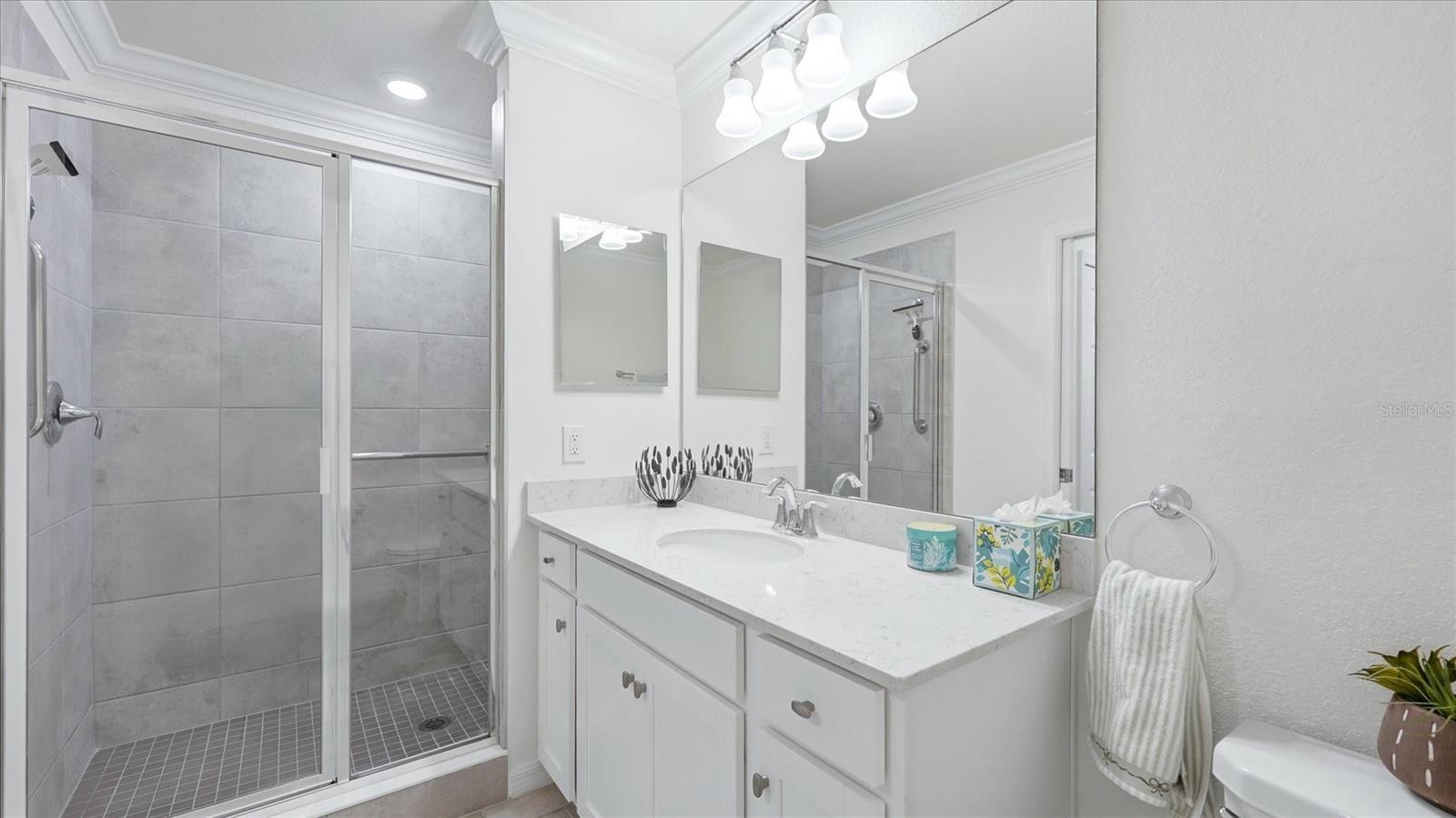 17810 GAWTHROP DR #203, LAKEWOOD RANCH, FL, 34211