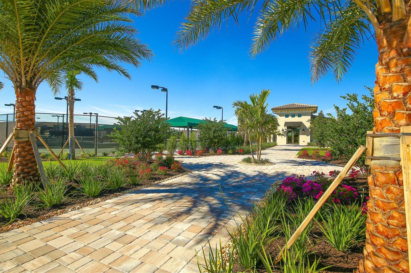 17810 GAWTHROP DR #203, LAKEWOOD RANCH, FL, 34211