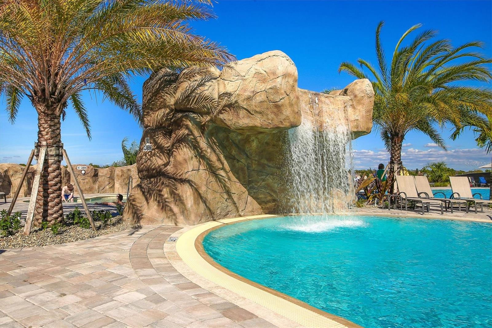 17810 GAWTHROP DR #203, LAKEWOOD RANCH, FL, 34211
