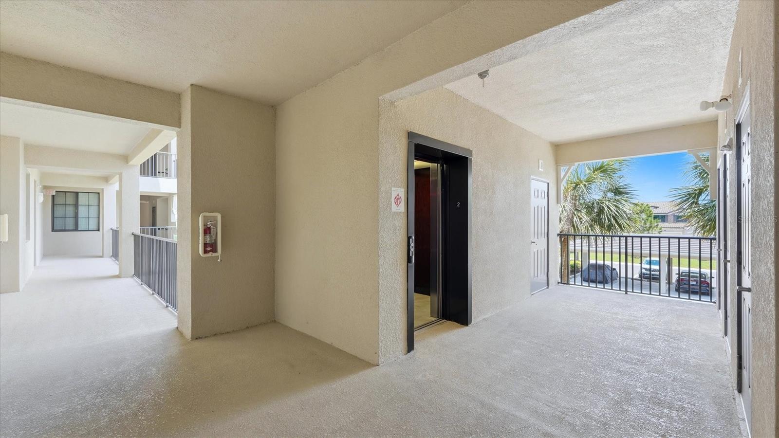 17810 GAWTHROP DR #203, LAKEWOOD RANCH, FL, 34211
