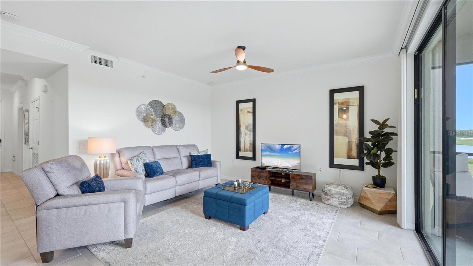 17810 GAWTHROP DR #203, LAKEWOOD RANCH, FL, 34211