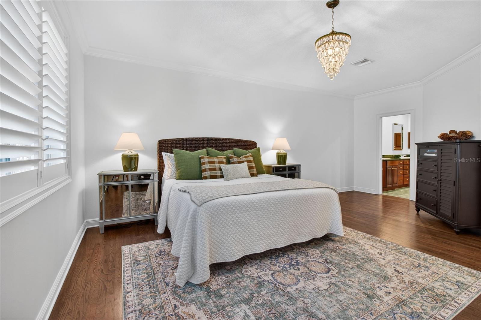 1298 SEVILLE LN NE, ST PETERSBURG, FL, 33704