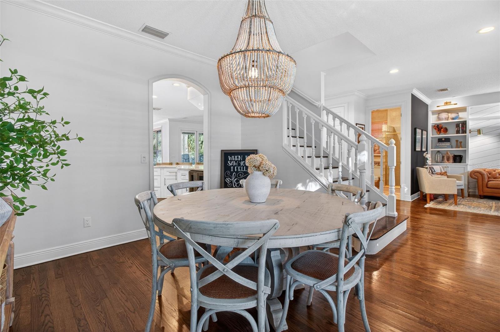 1298 SEVILLE LN NE, ST PETERSBURG, FL, 33704