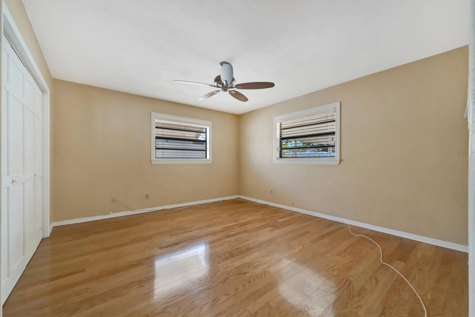 5630 13TH AVE N, ST PETERSBURG, FL, 33710