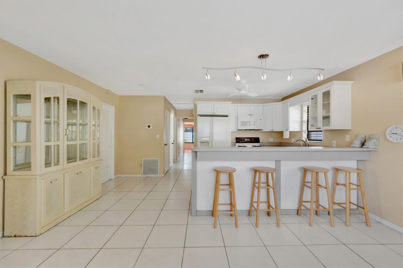 5630 13TH AVE N, ST PETERSBURG, FL, 33710