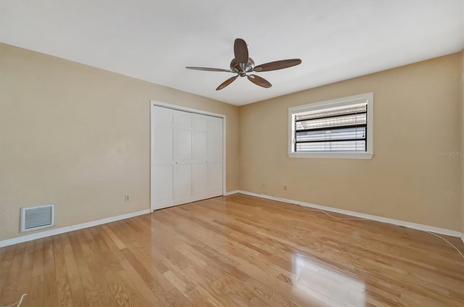 5630 13TH AVE N, ST PETERSBURG, FL, 33710