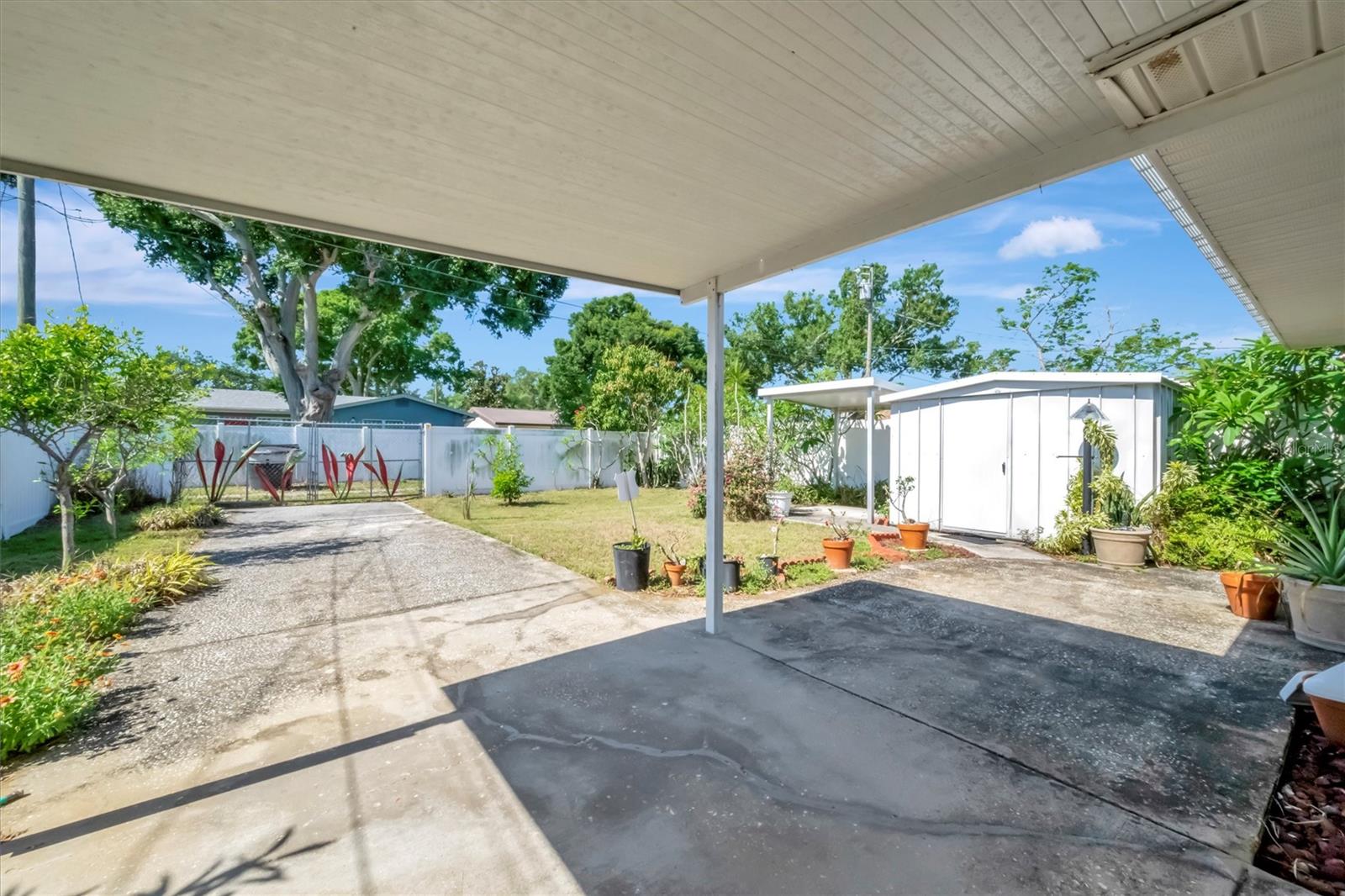 5630 13TH AVE N, ST PETERSBURG, FL, 33710