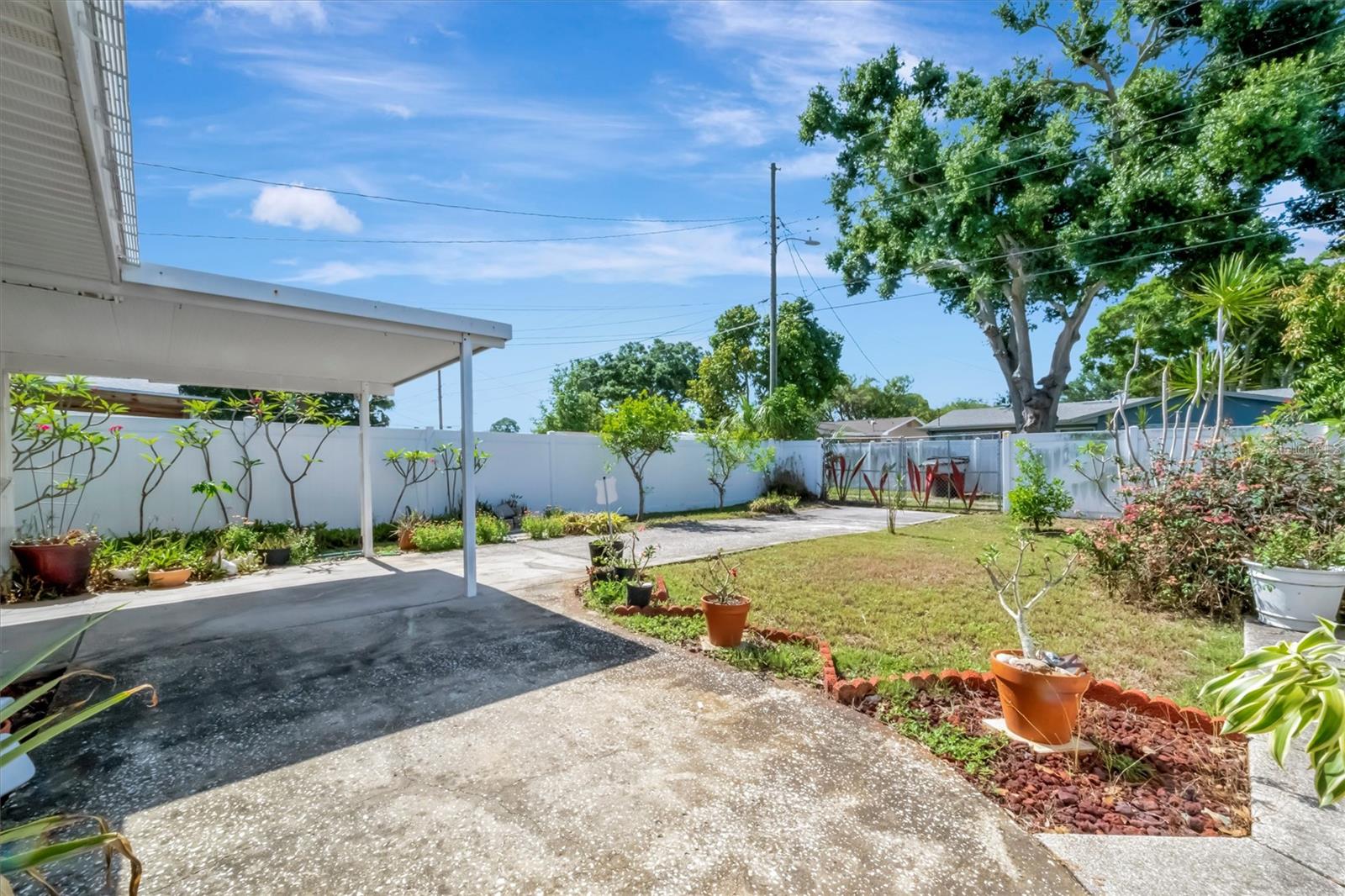 5630 13TH AVE N, ST PETERSBURG, FL, 33710