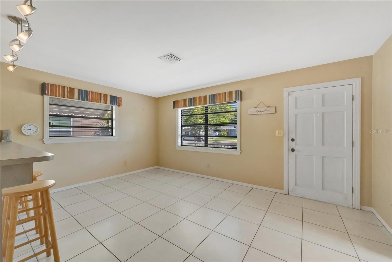 5630 13TH AVE N, ST PETERSBURG, FL, 33710