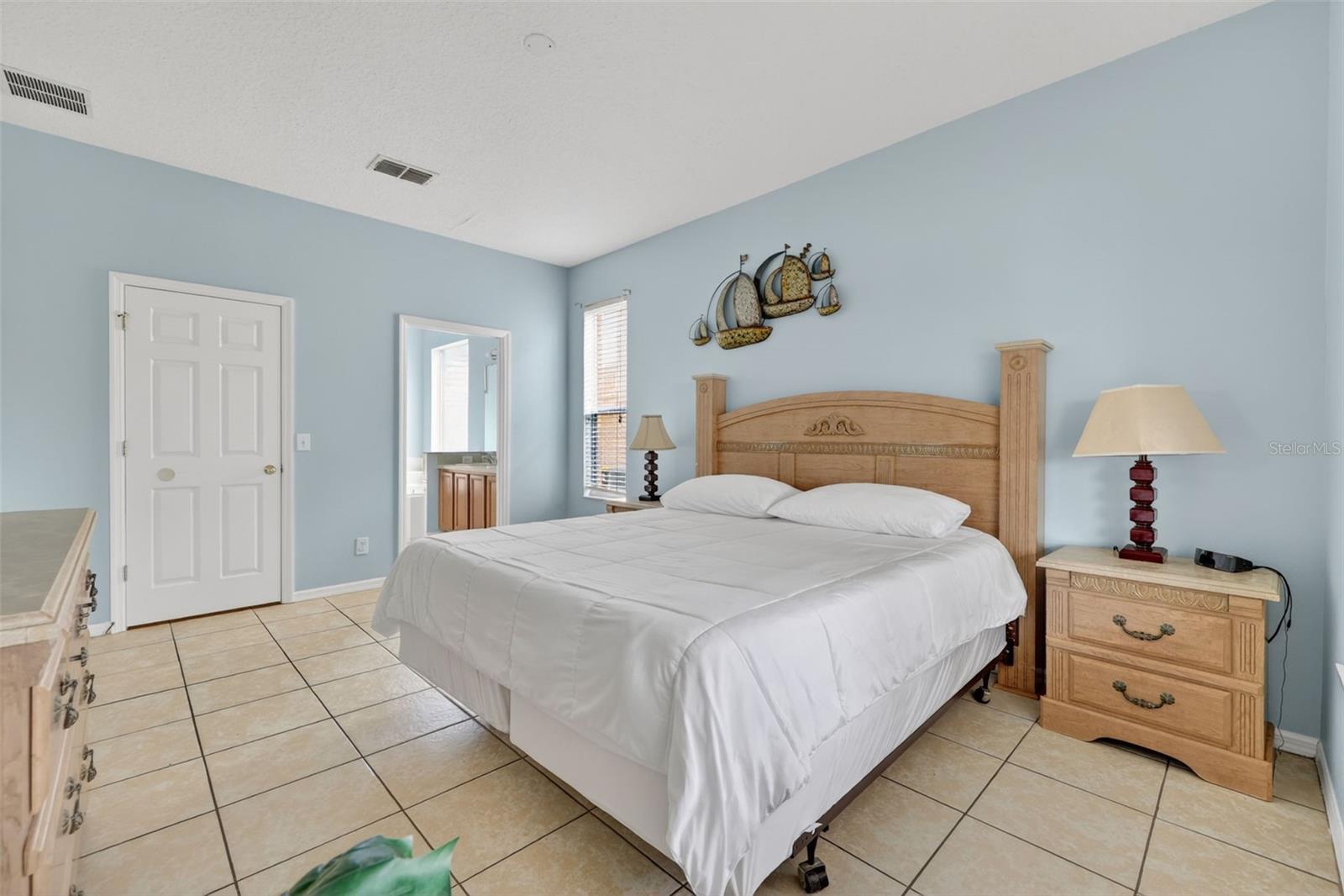 928 SOLANA CIR, DAVENPORT, FL, 33897