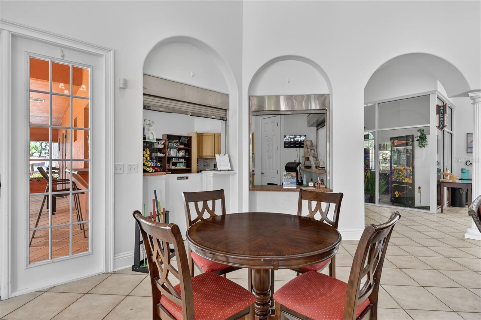 928 SOLANA CIR, DAVENPORT, FL, 33897