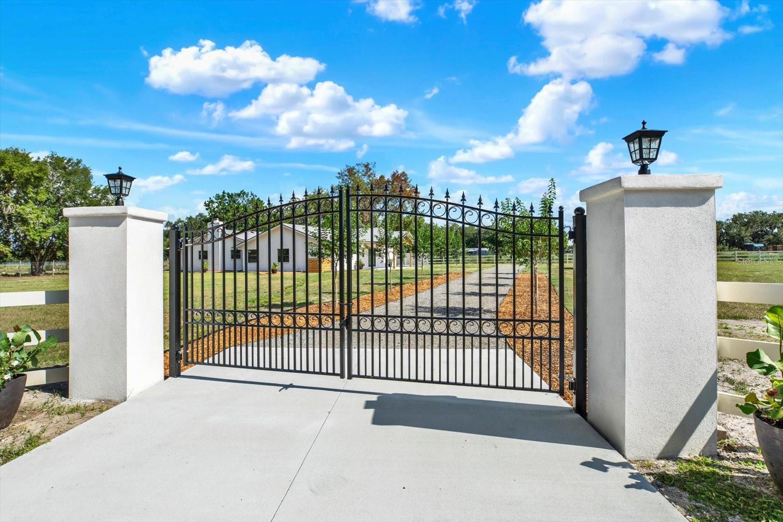 2515 RAGINS LN, PLANT CITY, FL, 33567