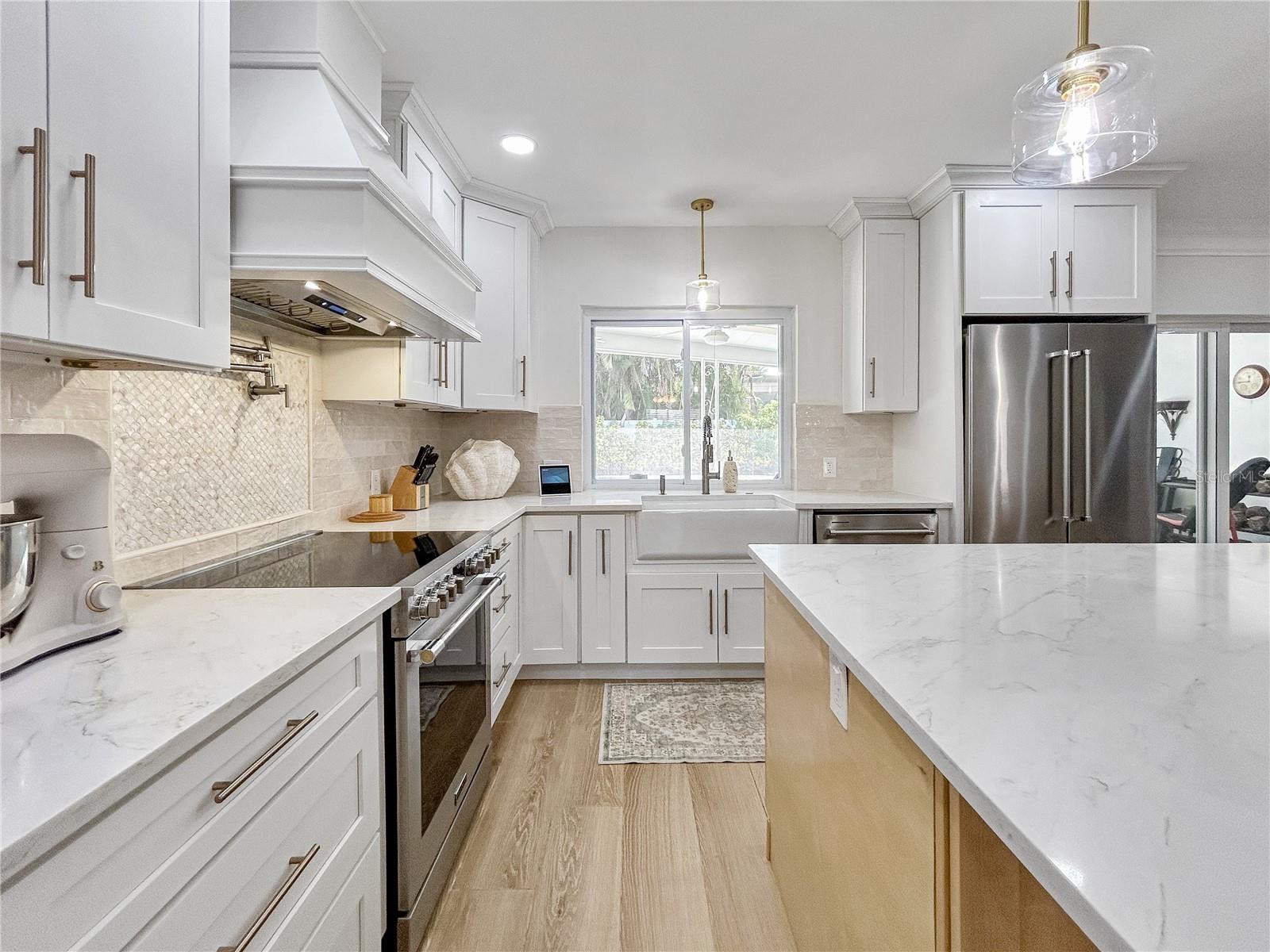 5853 LEELAND ST S, ST PETERSBURG, FL, 33715