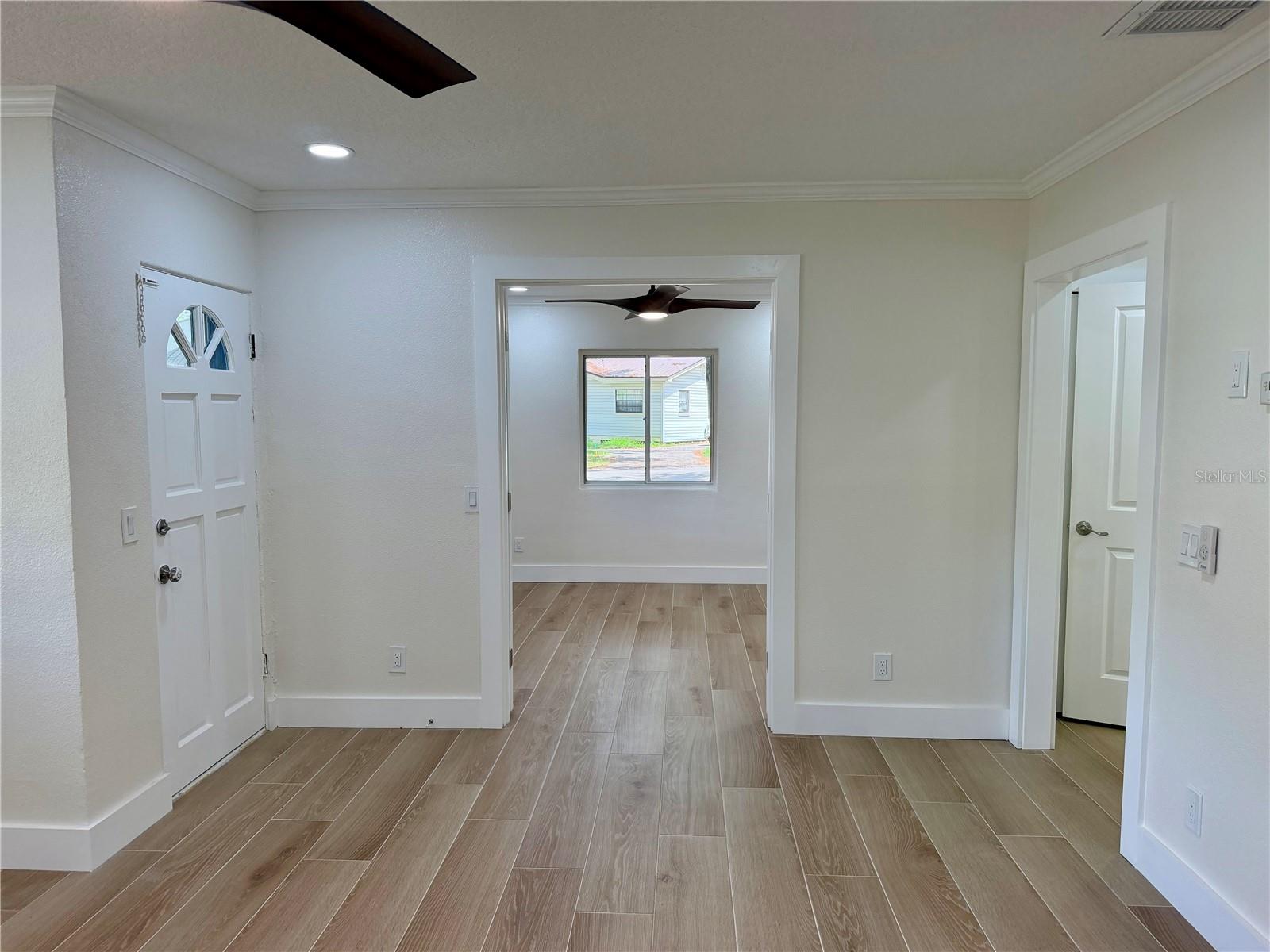 301 S SEMINOLE AVE, MINNEOLA, FL, 34715