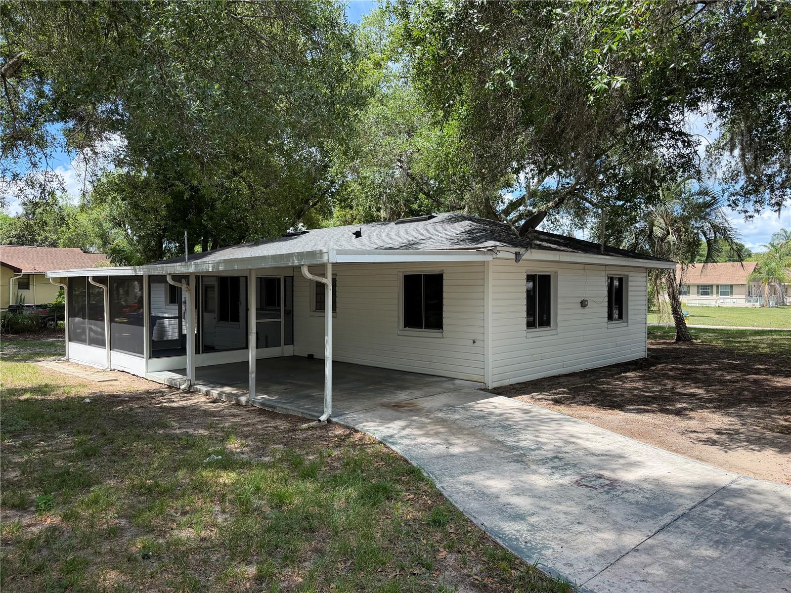 301 S SEMINOLE AVE, MINNEOLA, FL, 34715