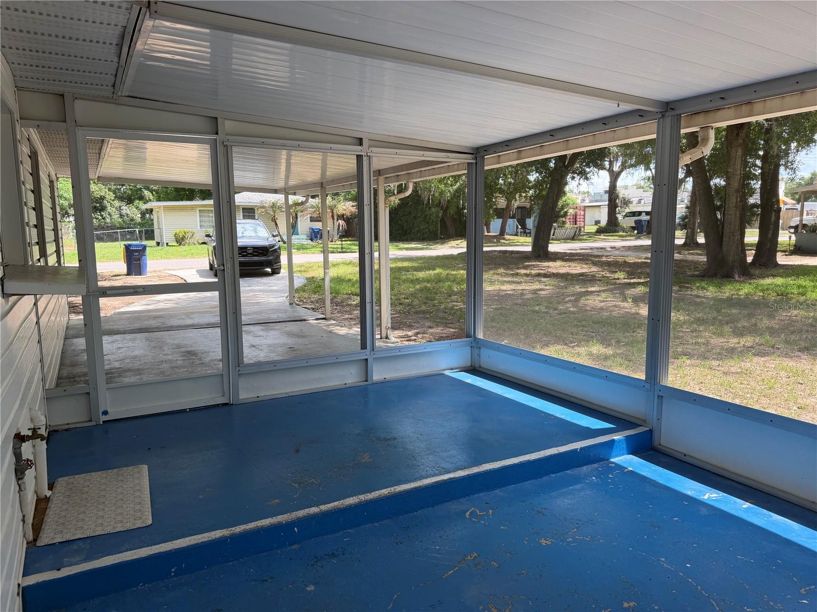 301 S SEMINOLE AVE, MINNEOLA, FL, 34715