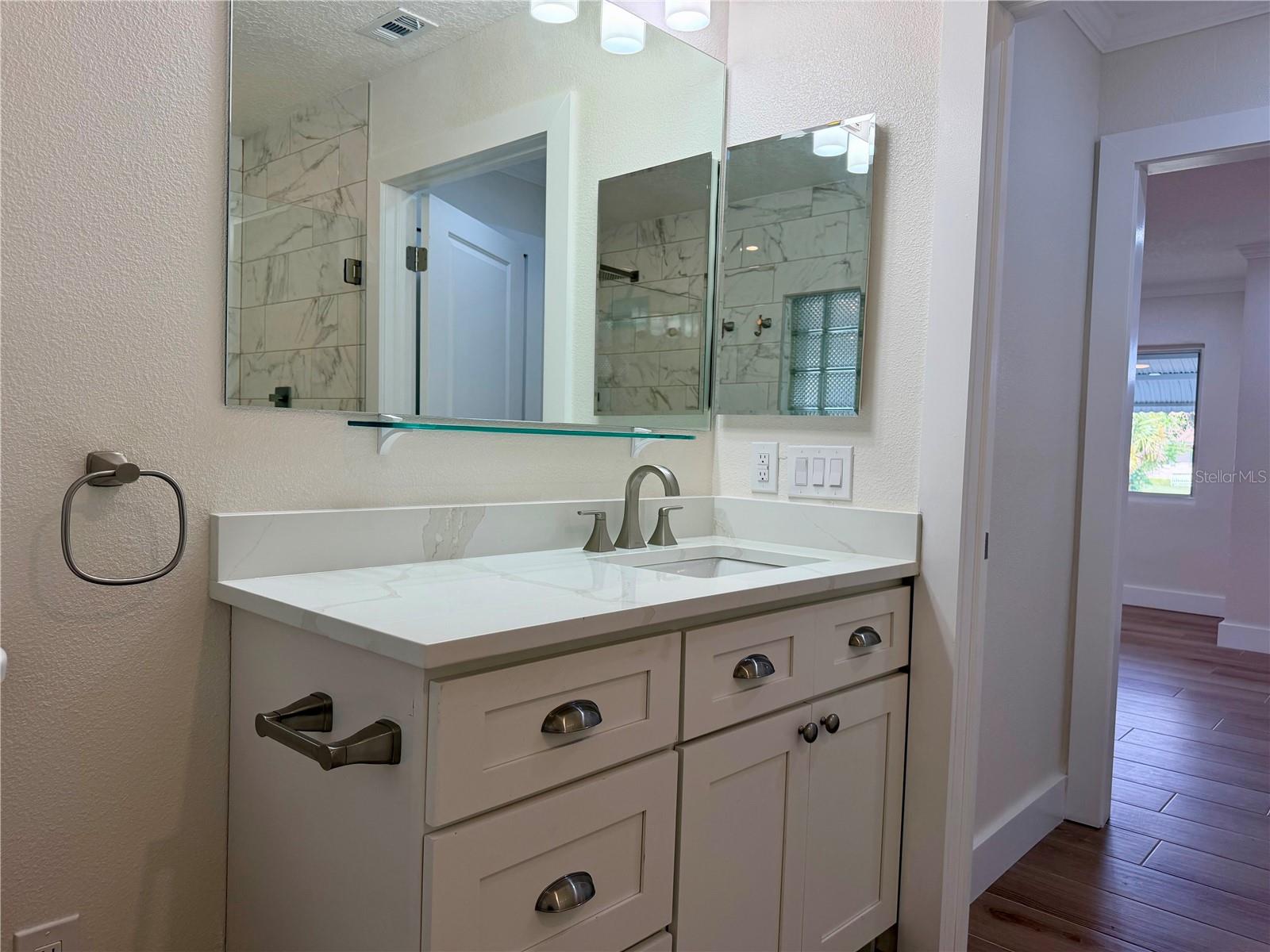 301 S SEMINOLE AVE, MINNEOLA, FL, 34715