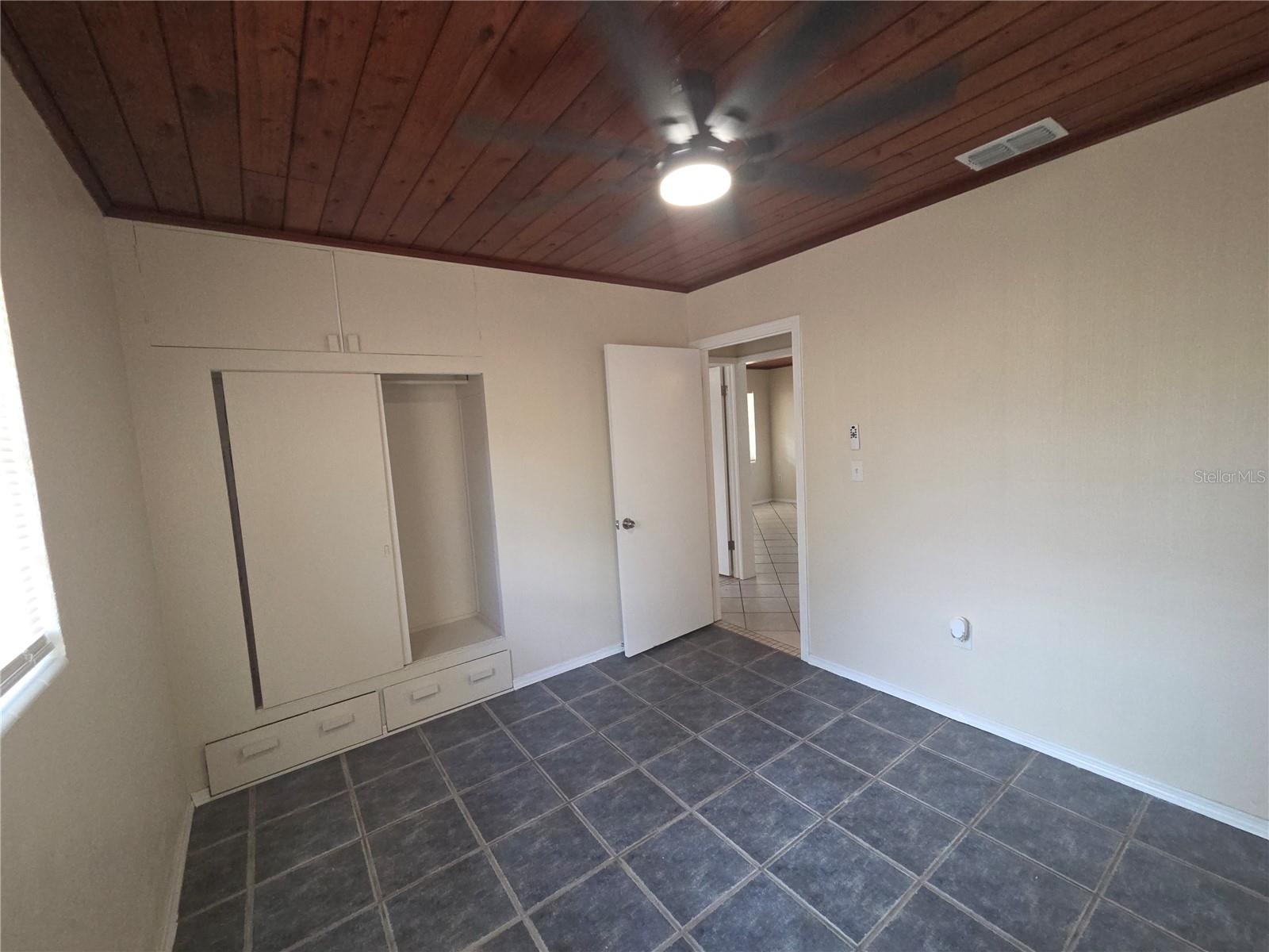 419 32ND AVE E, BRADENTON, FL, 34208