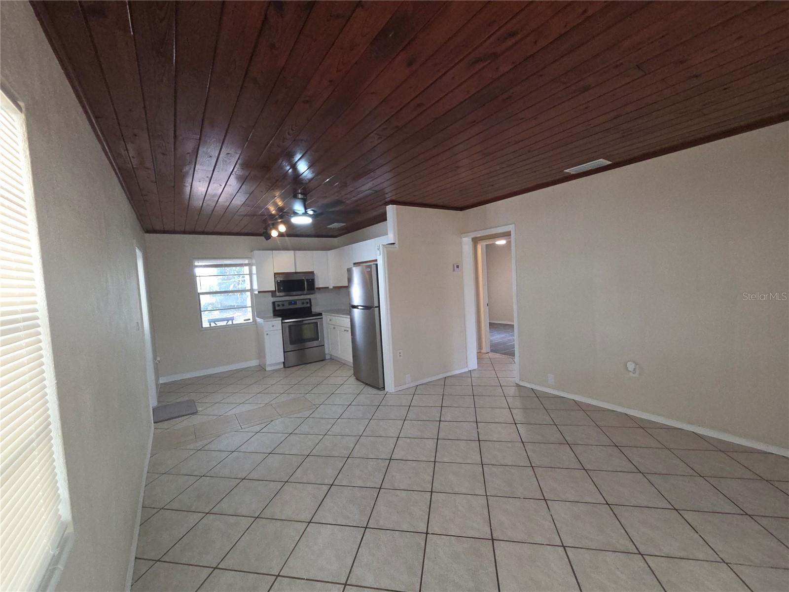 419 32ND AVE E, BRADENTON, FL, 34208