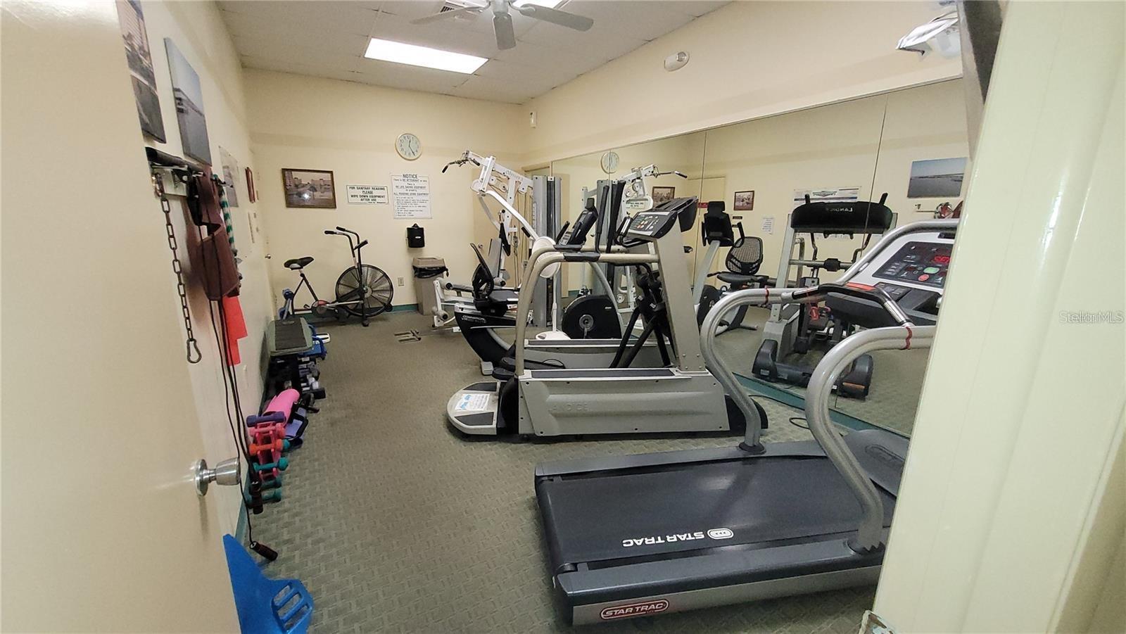 4750 COVE CIR #706, ST PETERSBURG, FL, 33708