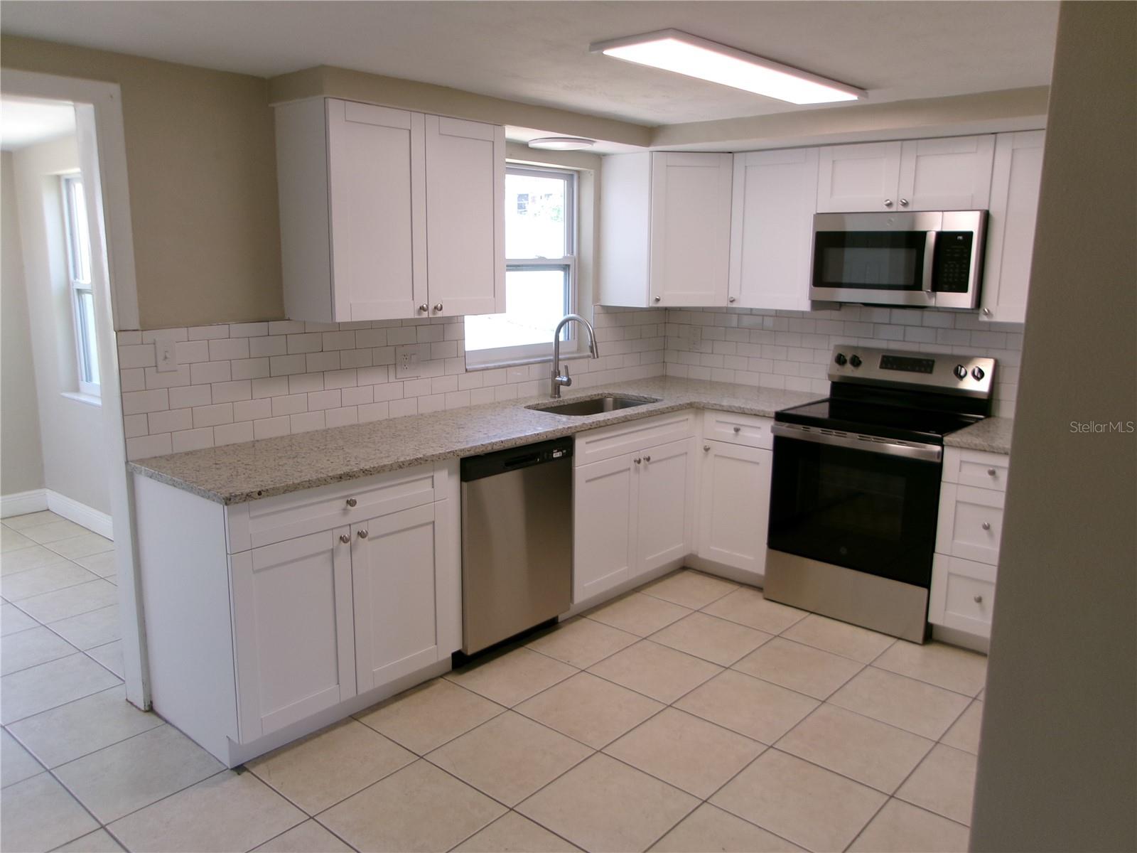 5103 VALIMOR DR, HOLIDAY, FL, 34690